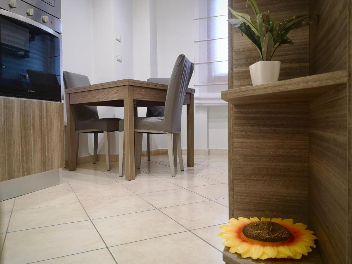 L'Arca - Bed & Breakfast In Lucera Centro Exterior foto
